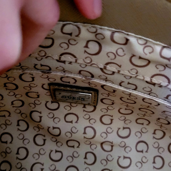 GUESS Caramel Juneau Handbag - Picture 9 of 9